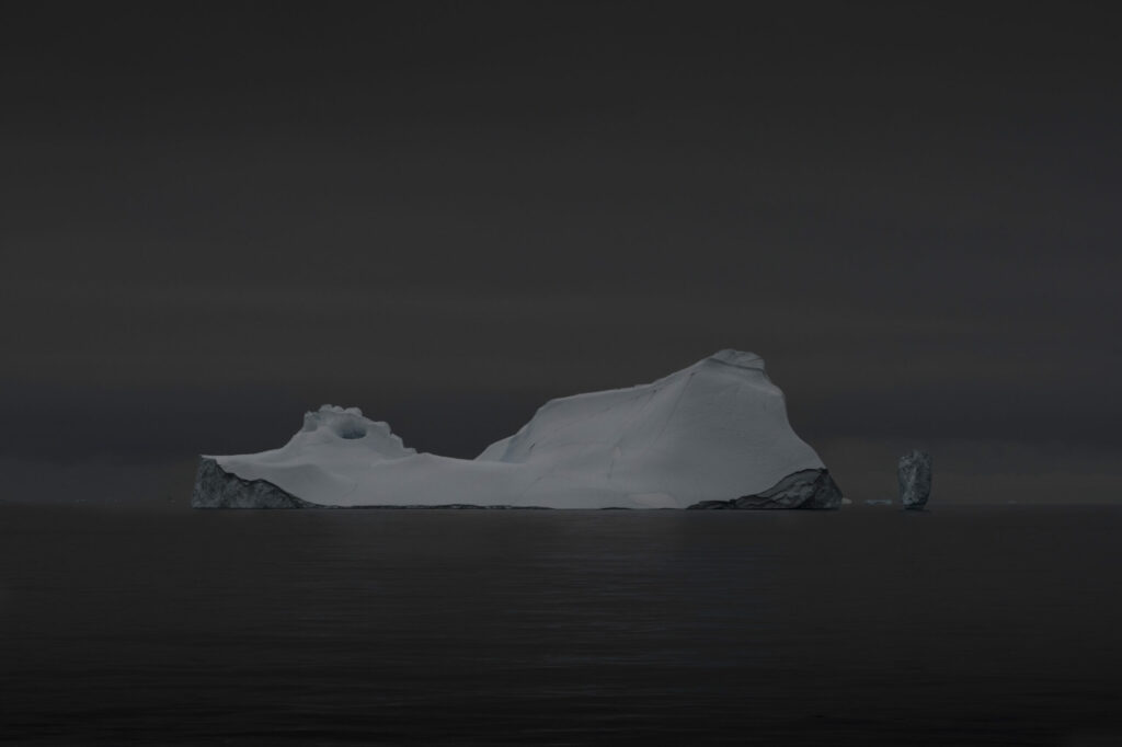 © Fernando Moleres, « Iceberg Melting Greenland », image issue de la série « Melting Landscape », 2014 | fernandomoleres.com
